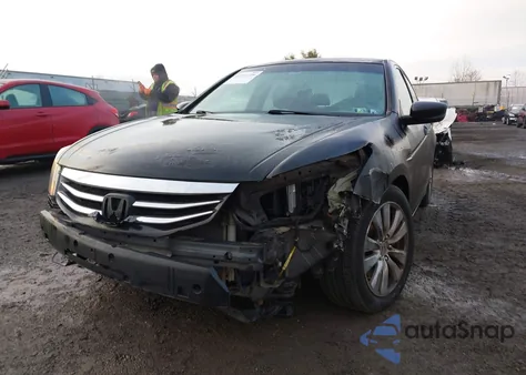 2011 Honda Accord 2.4 Ex-L from USA, damaged, VIN 1HGCP2F87BA136674